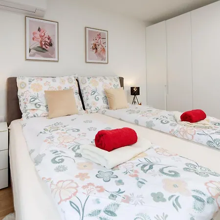 With A Parking Space - 23861 * Opatija