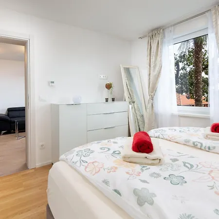 With A Parking Space - 23861 Appartement Opatija