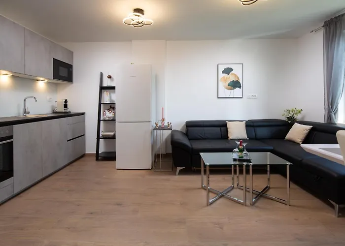 With Parking Space - 23861 * Opatija