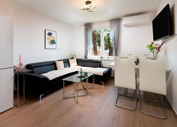 Daire With Parking Space - 23861 *